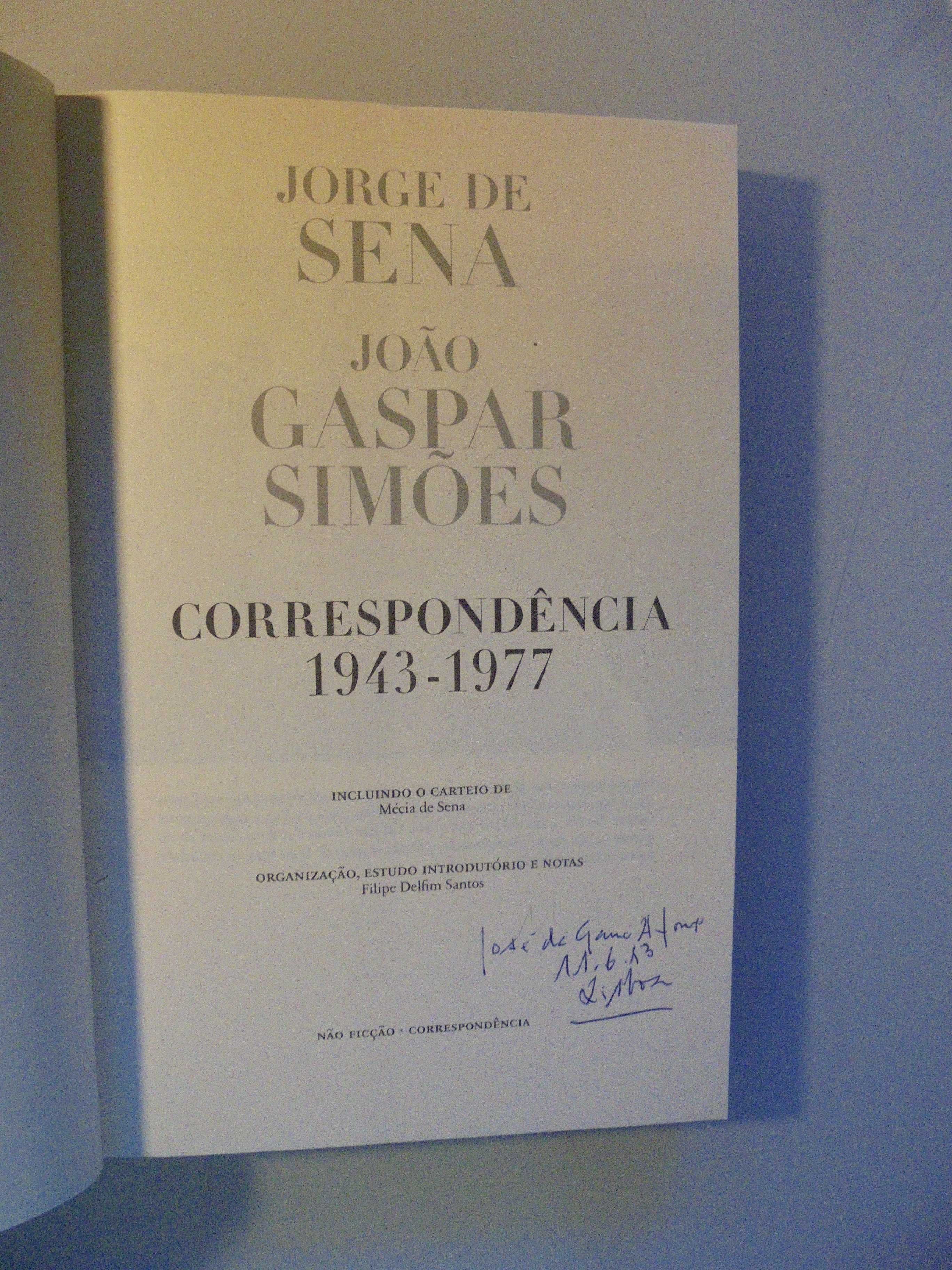 Santos (Filipe Delfim);Jorge de Sena-João Gaspar Simões