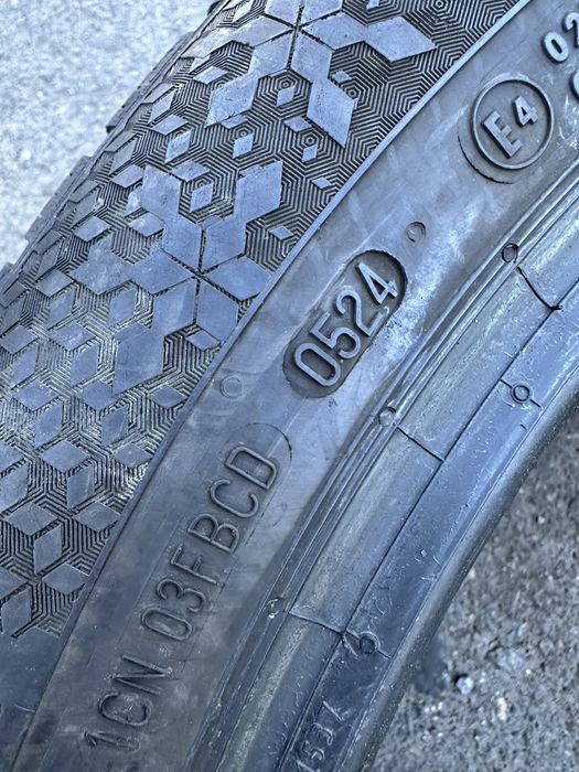 Шини 215 55 17 98V XL Continental WinterContact TS870P пара