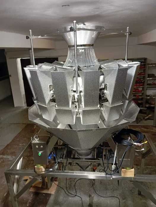 Waga wielogłowicowa - 14 modułów ważących, automatyzacja pakowania.