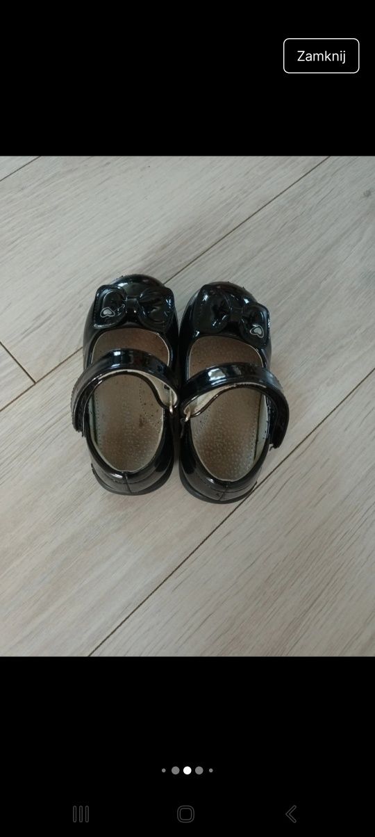 Buty lakierkowane 24 appawa