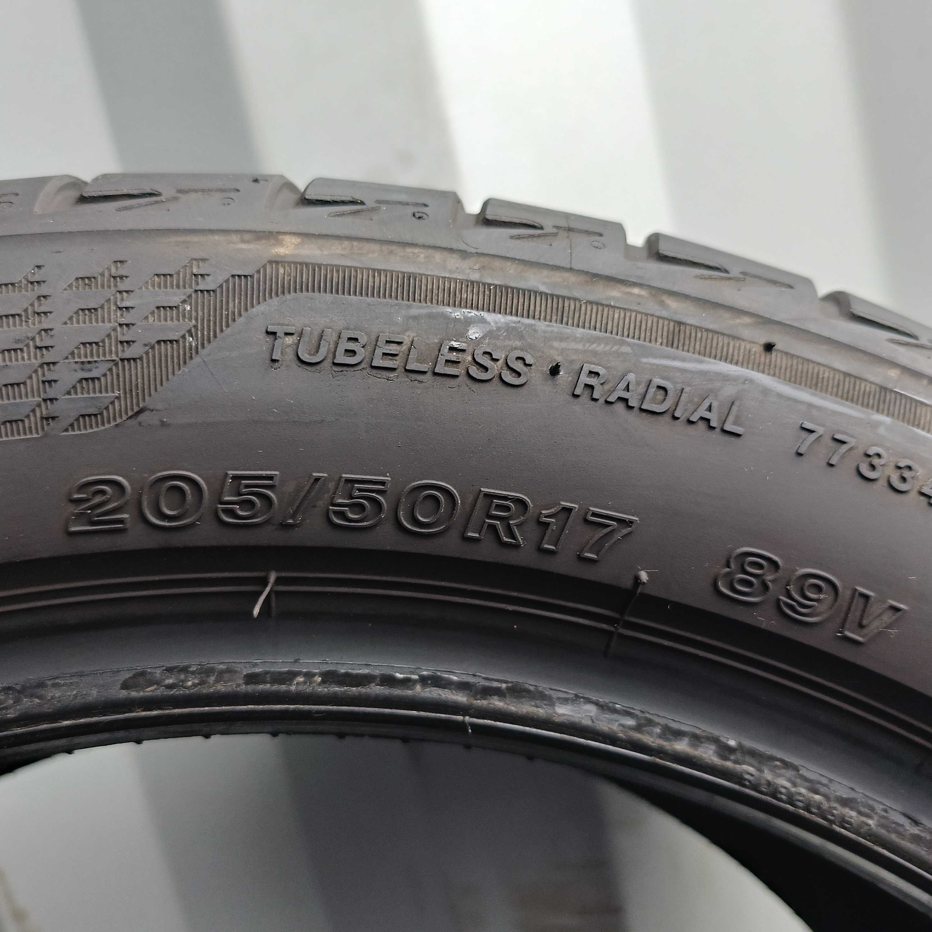 4X 205/50R17 89V Bridgestone T005