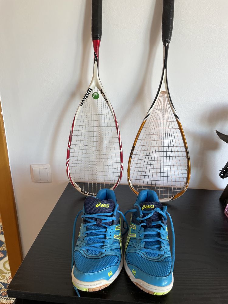Raquetes e ténis de squash
