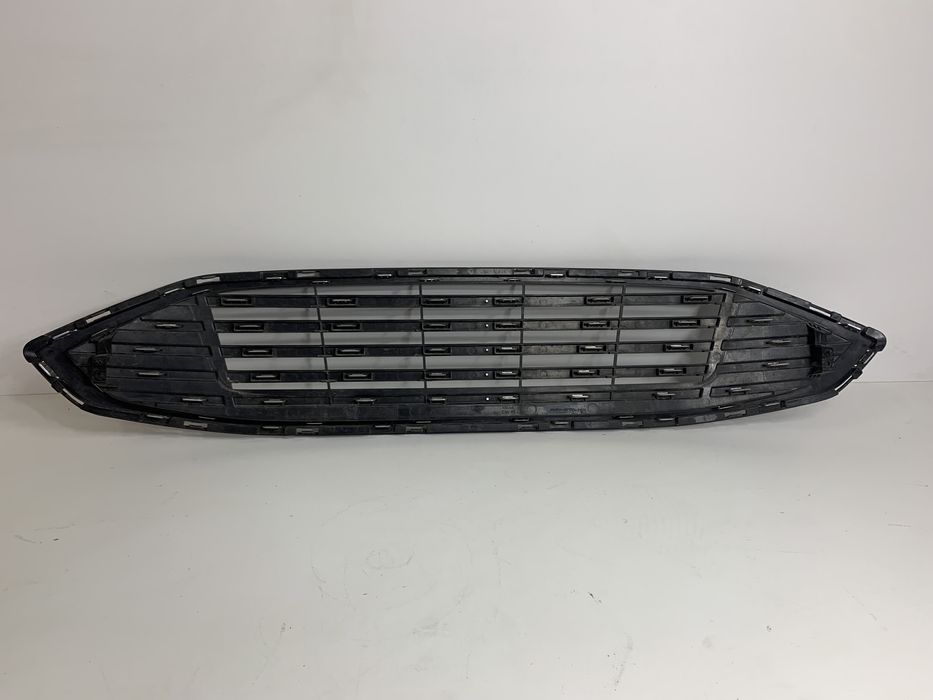 Решітка Ford Fusion