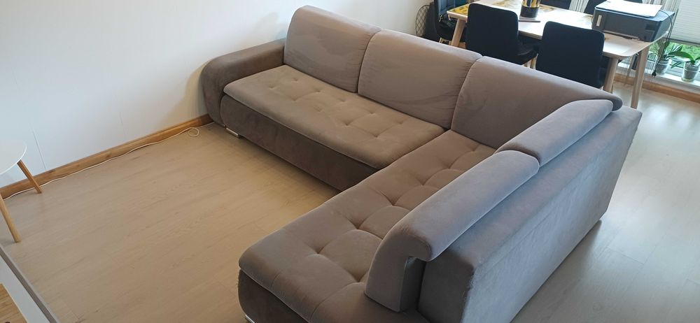 Narożnik z funkcją spania