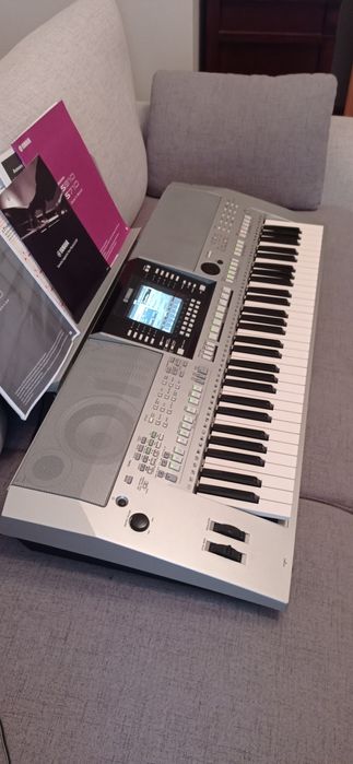 Keyboard Yamaha PSR S 910