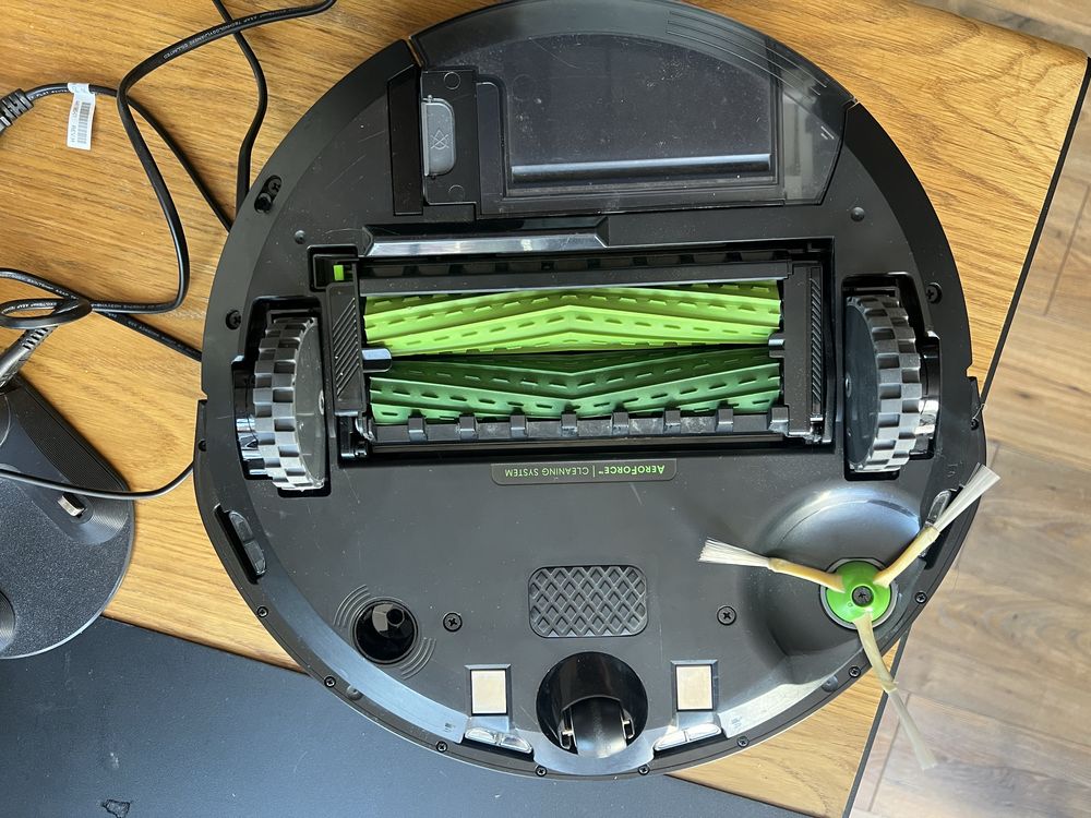 Irobot roomba i3