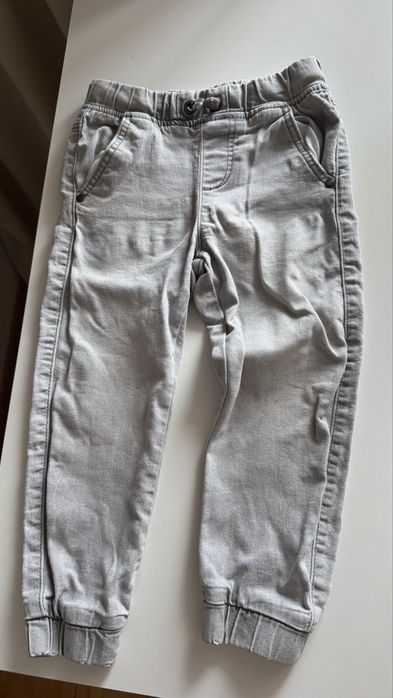 Сірі джинси 4-5 років