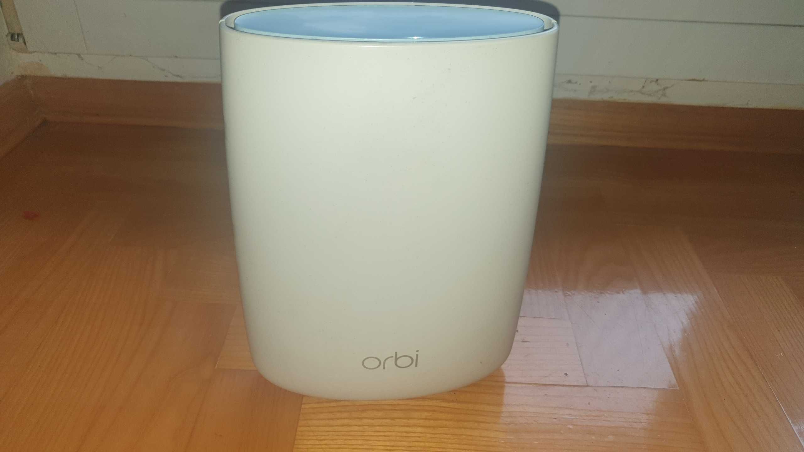 Netgear Orbi router/satelita RBR20