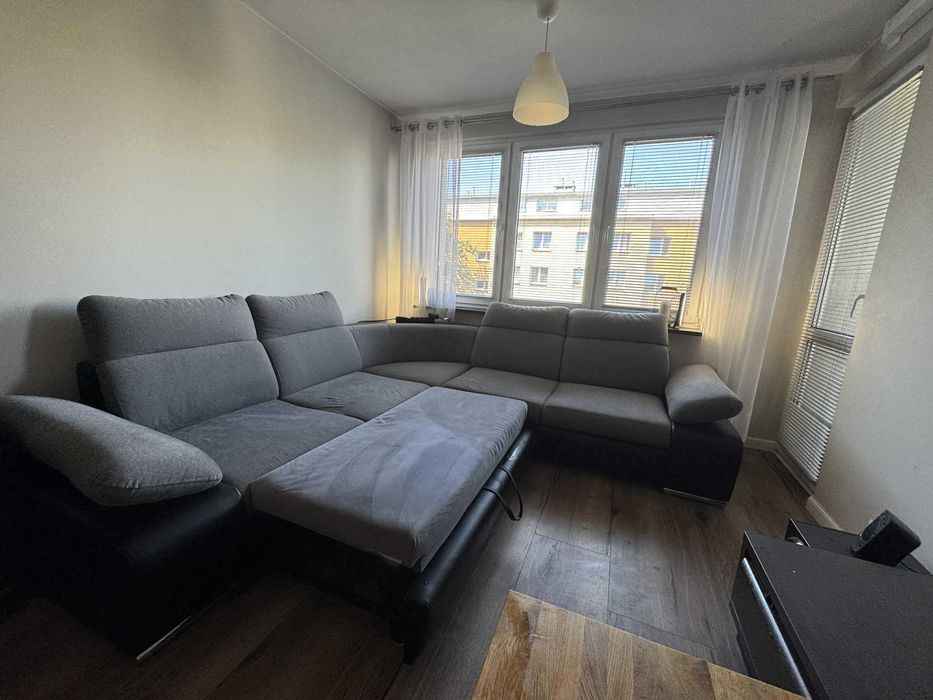 Narożnik 270x270 z funkcją spania – okazja!
