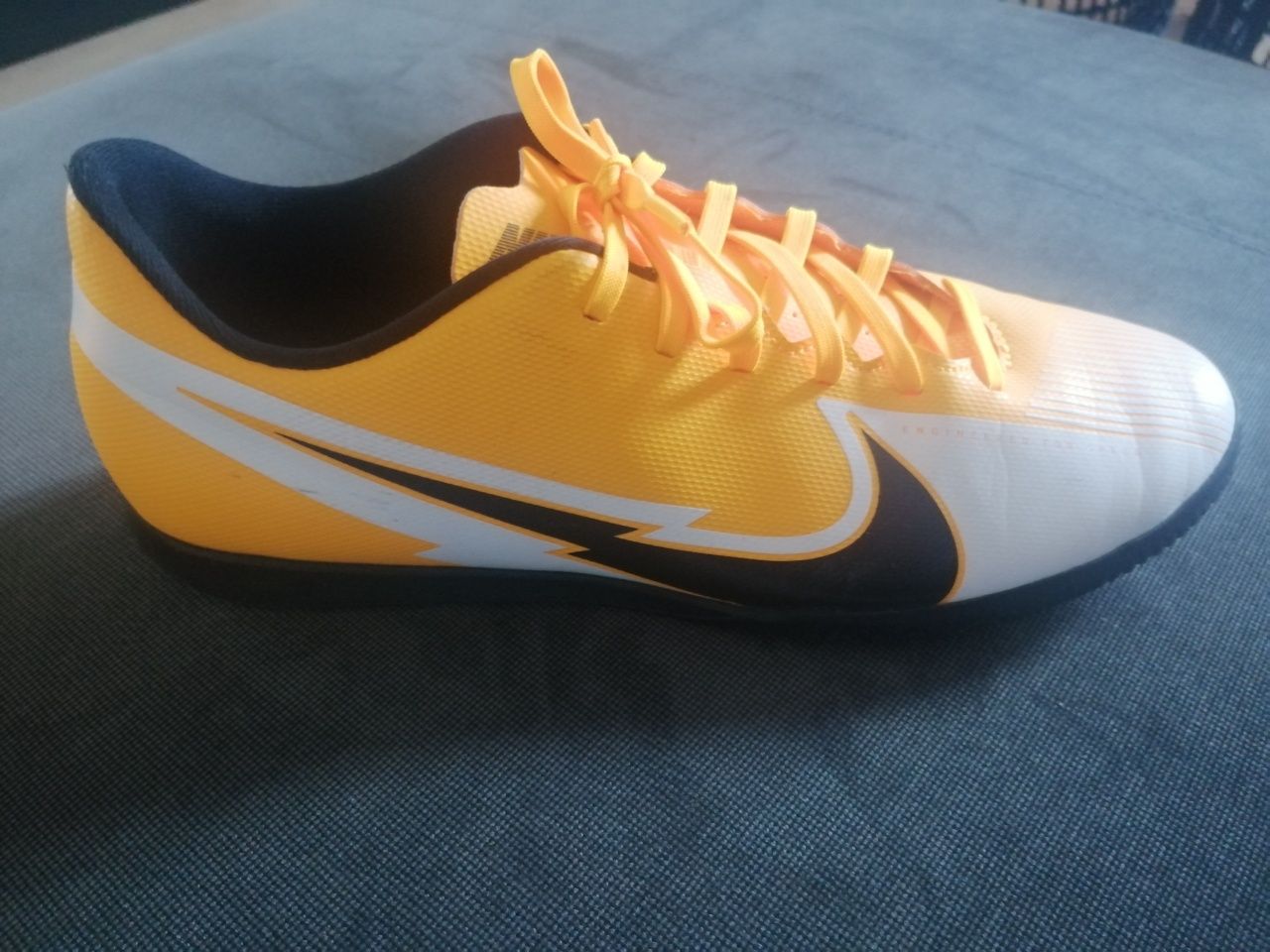 Nike Mercurial Vapor 13