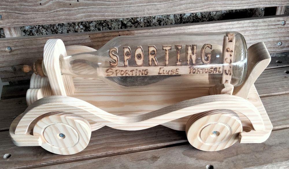 Suportes diversos para garrafas