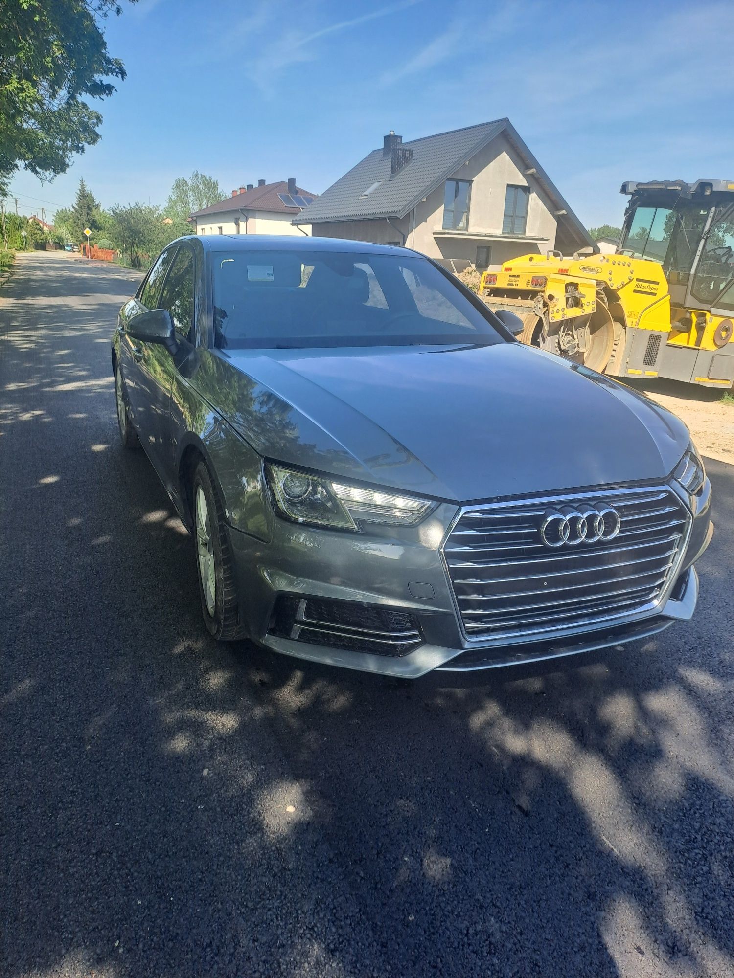 Audi a4 b9  252km