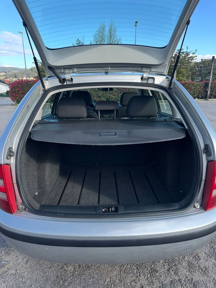Skoda fabia 1.2 gasolina
