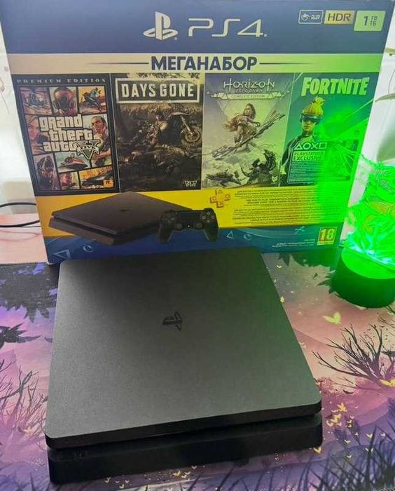 Консоль Sony PlayStation 4 Slim 1TB Black
