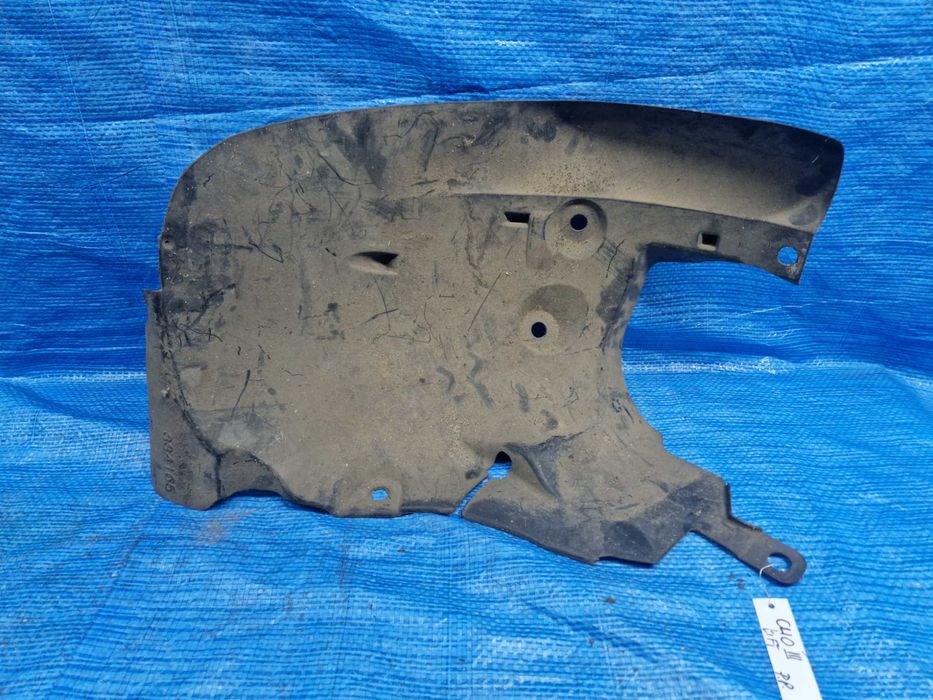 Renault Clio III nadkole przód prawe Oryginał tylna część