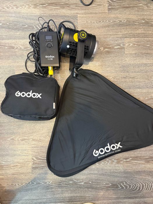 LED Світло Godox UL60
