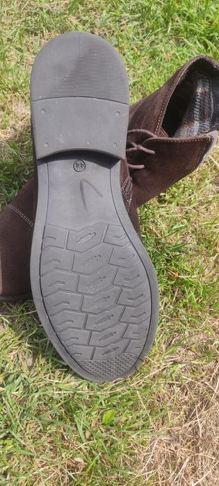 Продам чоловічі ботинки