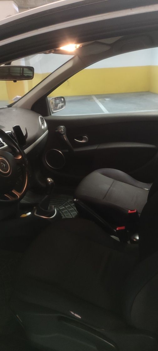 Renault Clio comercial