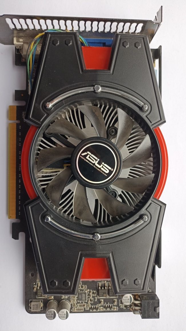 Відеокарта Asus geforce gtx 550 ti