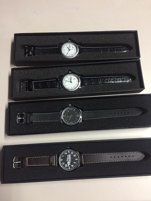 Relogios de pulso da marca Disney