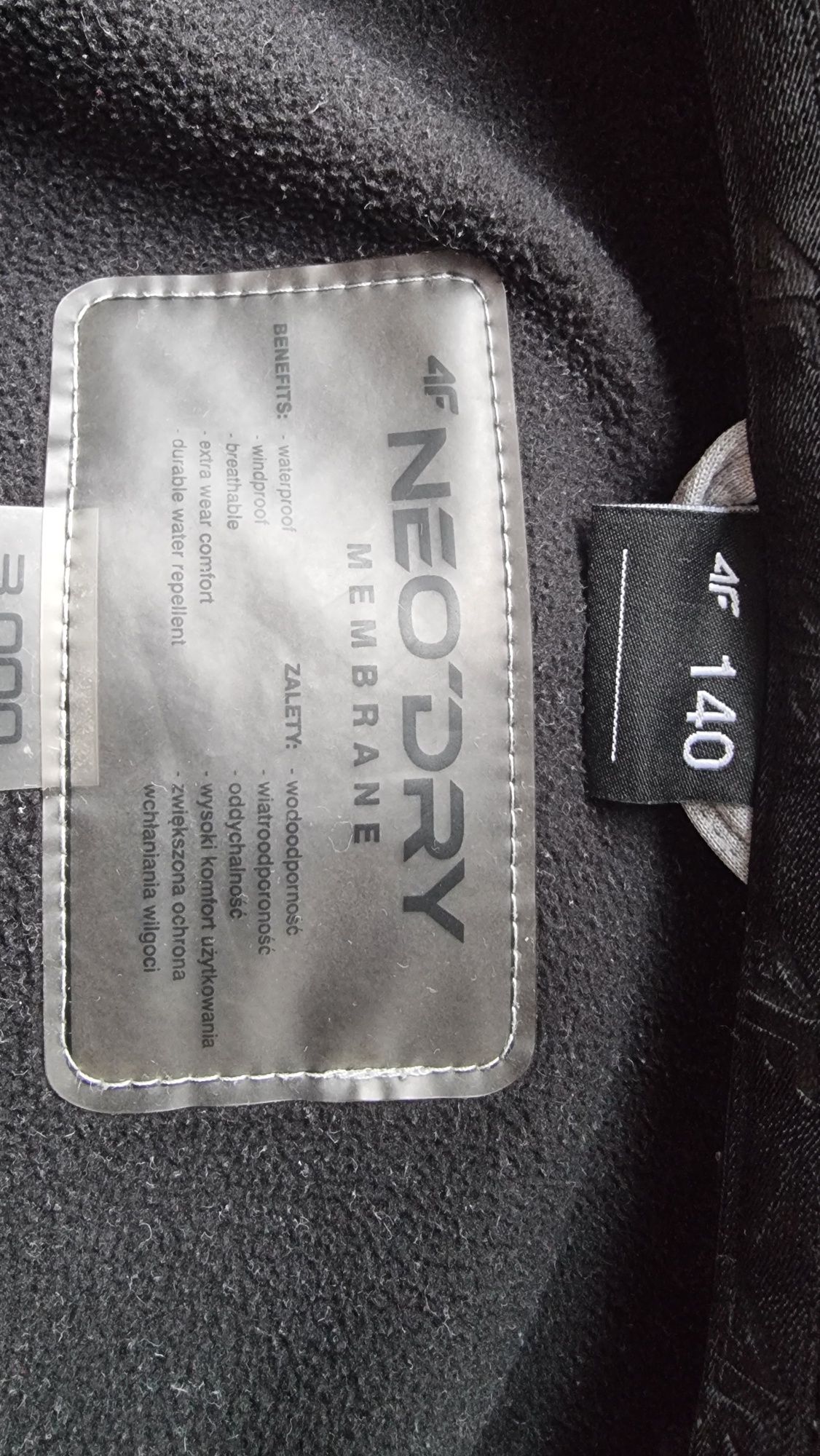 Kurtka chłopięca wiosenna rozmiar 140 softshell membrana 3000
