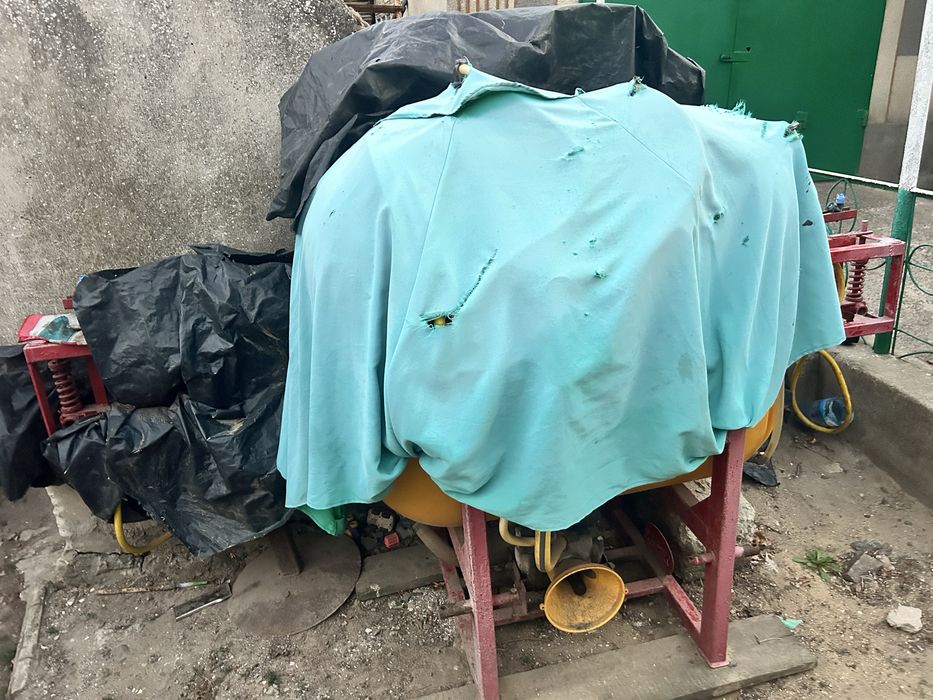 Оприскувач, розкидач добрив, бочка, прицеп