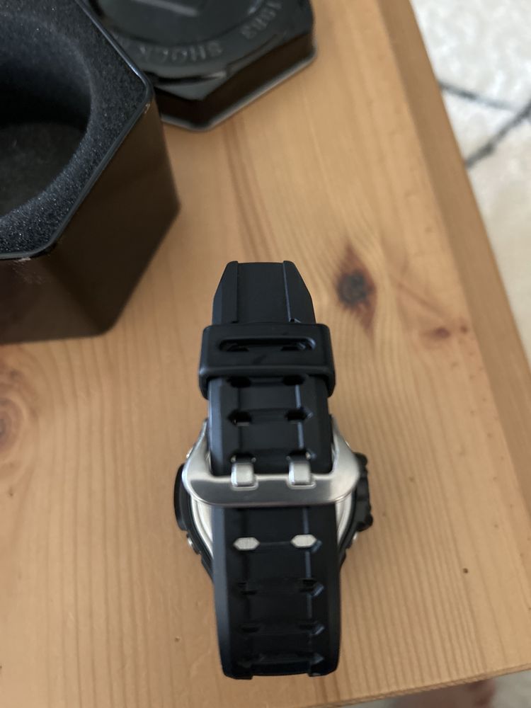 Zegarek Casio G-shock model GA-1100