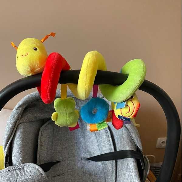 Игрушка подвеска Змейка спираль на кроватку коляску для новорожденных