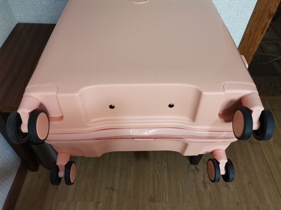 Поліпропілен 66см валіза середня чемодан средний купить в Украине