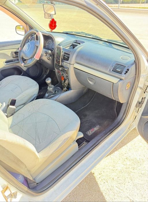 Renault Clio 1.5dci 2003