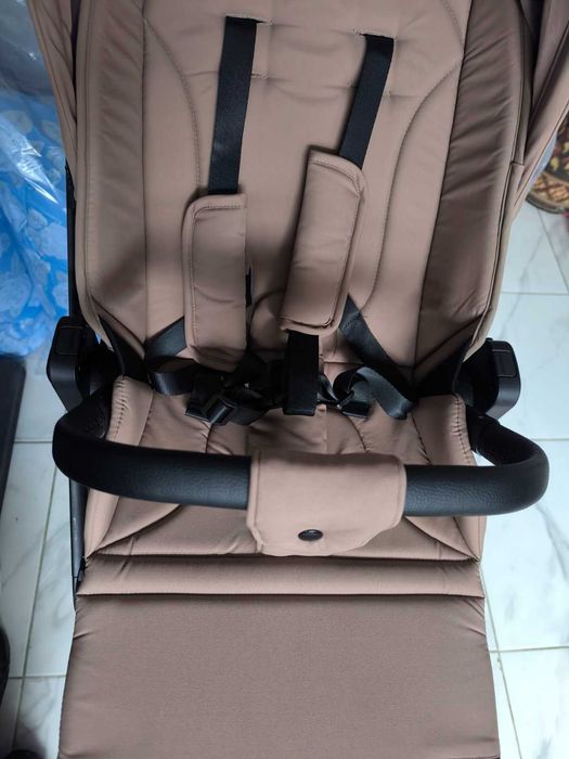 Коляска універсальна CARRELLO Alfa CRL-6522 (2in1) Honey Beige /1/