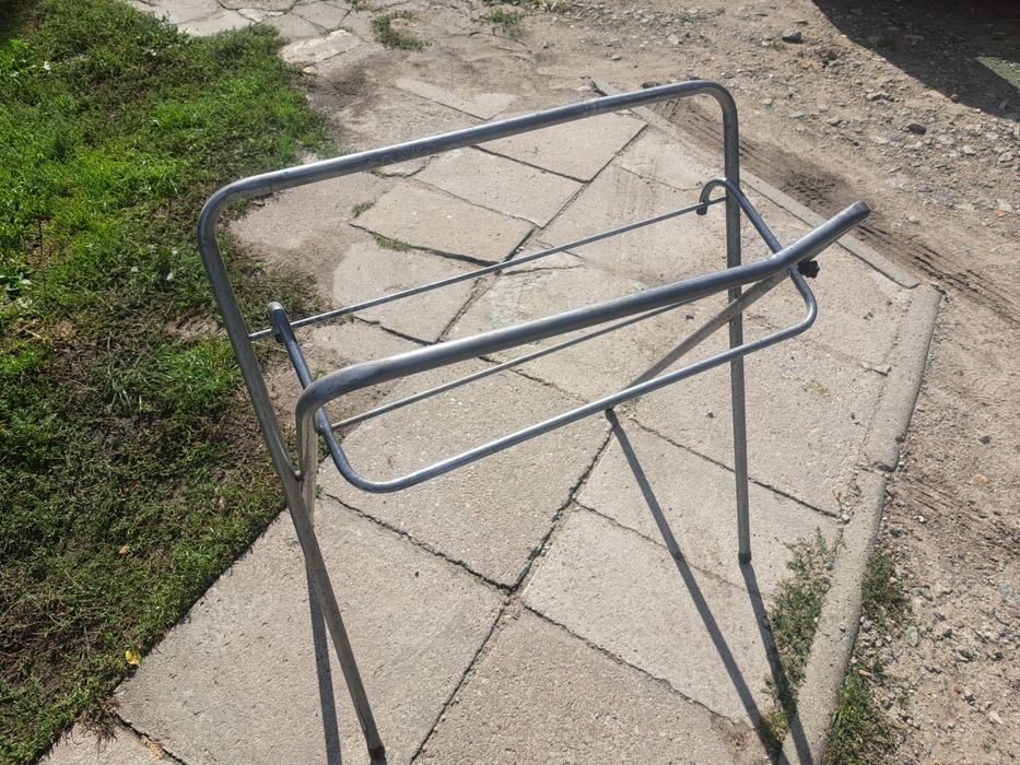 Stojak pod wanienkę