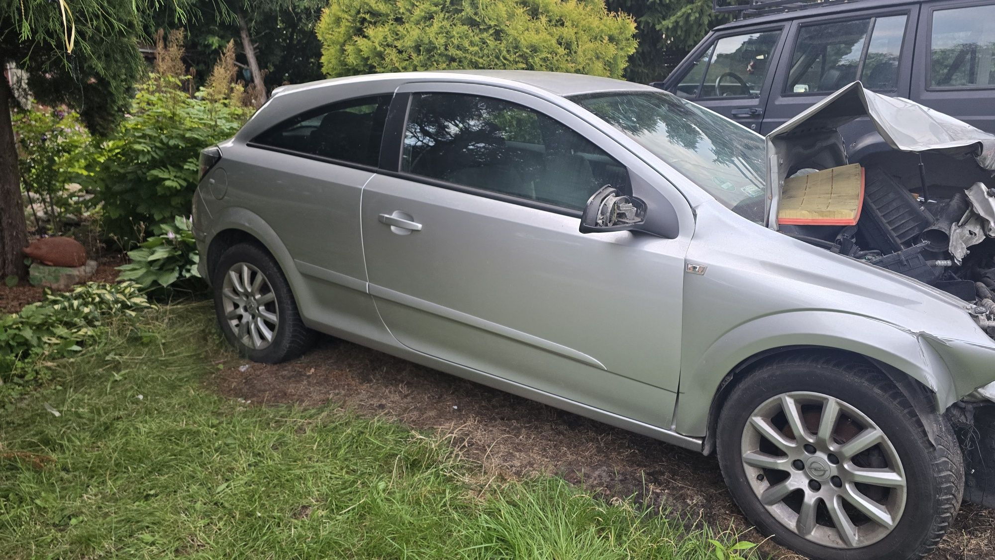 Astra h gtc benzyna po wypadku