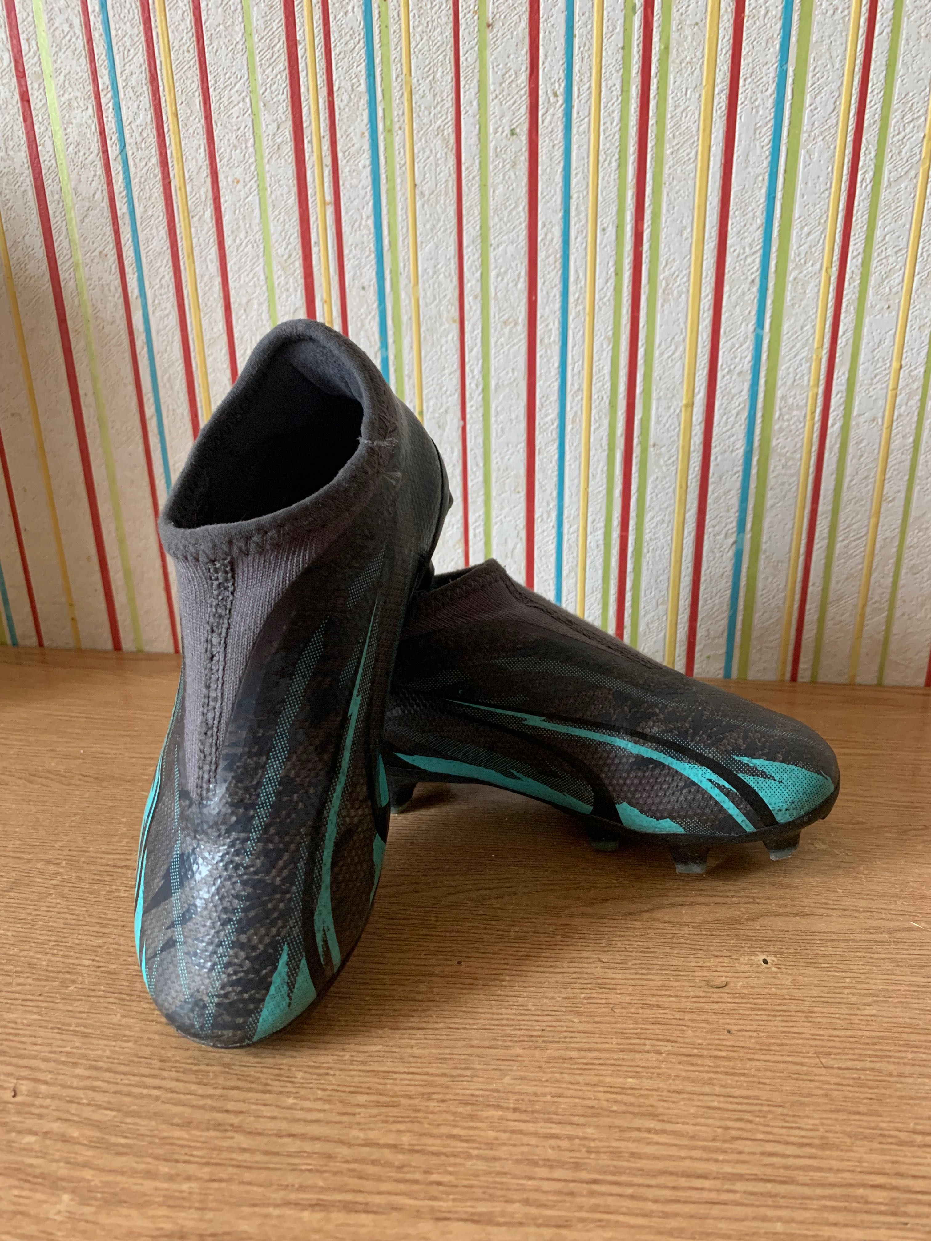 Продам дитячі бутси Puma , 28 р , оригінал