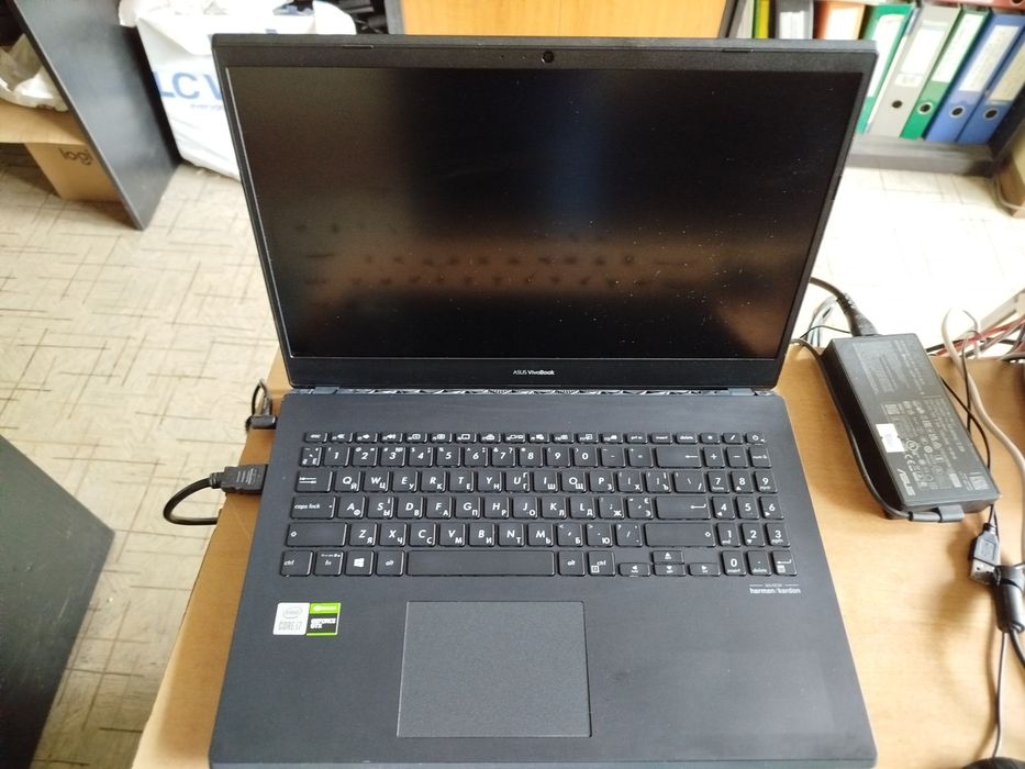 Asus vivobook X571L