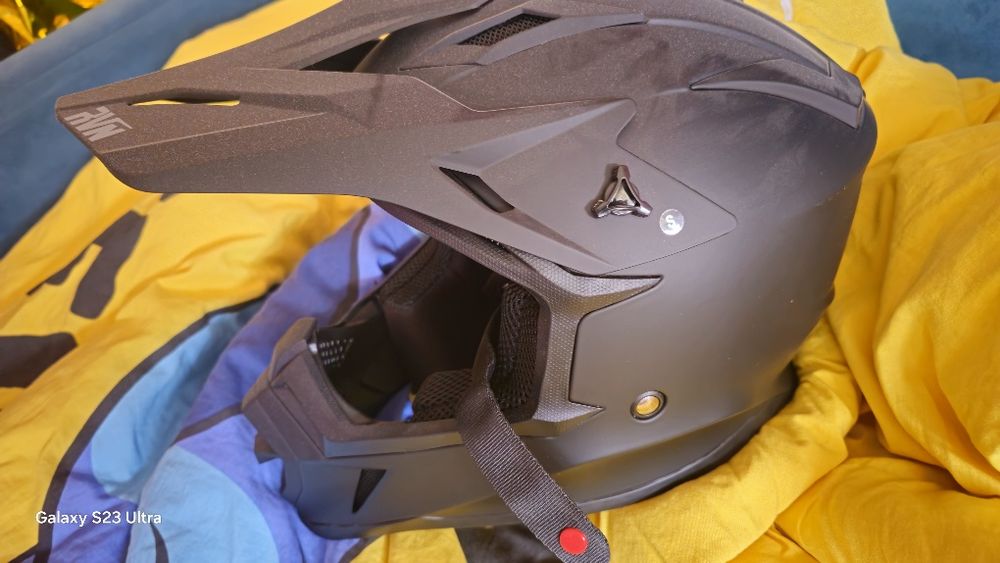 Kask  cross  rozmiar S