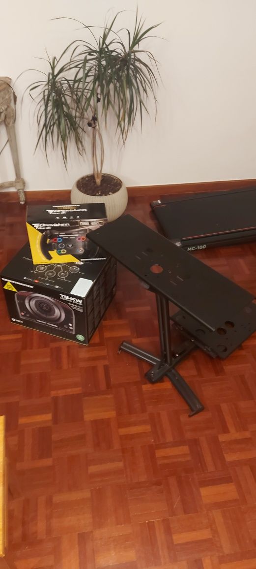 Volante Thrustmaster ts-xw + Thrustmaster Open Wheel + Base Cockpit