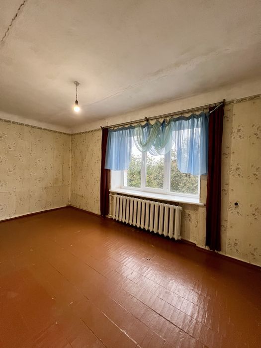 Продам 2-кім р-н Магнат.