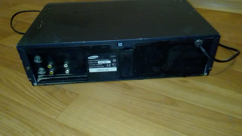 Видеомагнитофон.