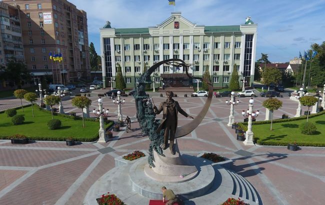 Оренда квартири в ЦЕНТРІ м. Ірпінь, з генератором на будинку!