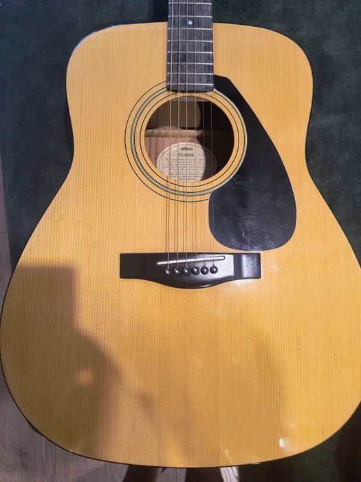 Гітара Ямаха FG-400A