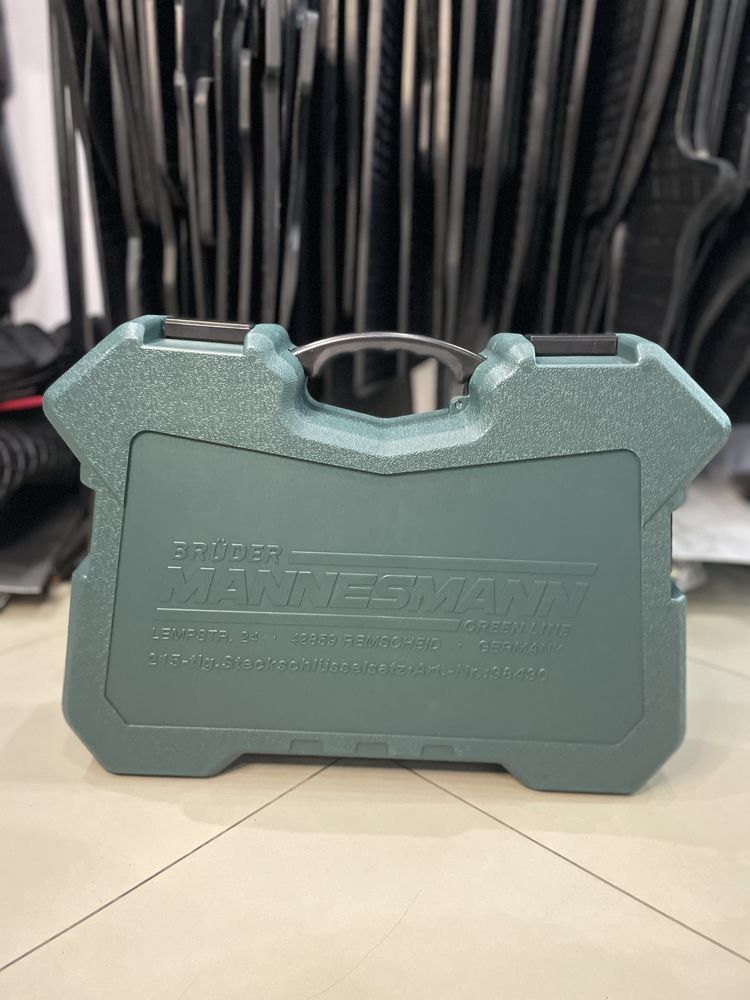 Набір інструментів MANNESMANN 215 предметів