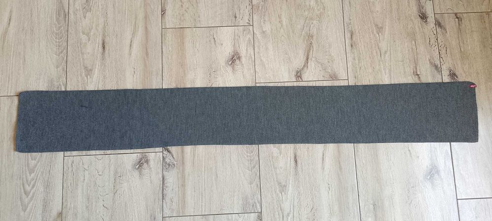 Шарф Levi's сірого кольору акрил чоловічий / унісекс, Італія