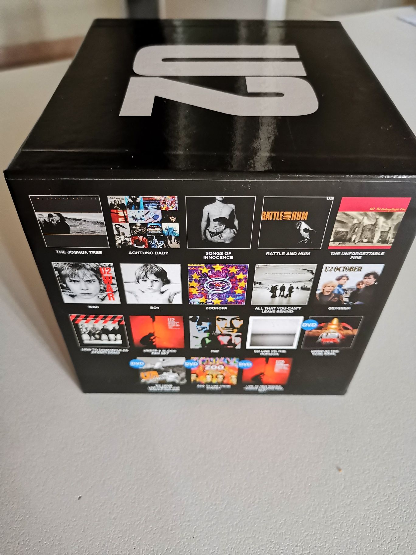 Discografia completa U2 e 4 DVDs
