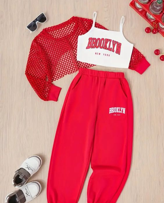 Костюм 3-ка для дівчинки