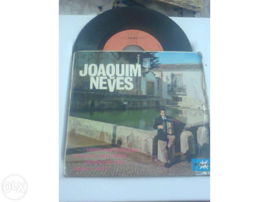 Disco de vinil Joaquim Neves seu acordeão e conjunto