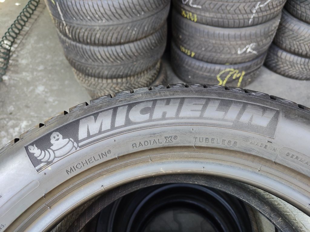 225/50/16 Michelin Primacy HP
