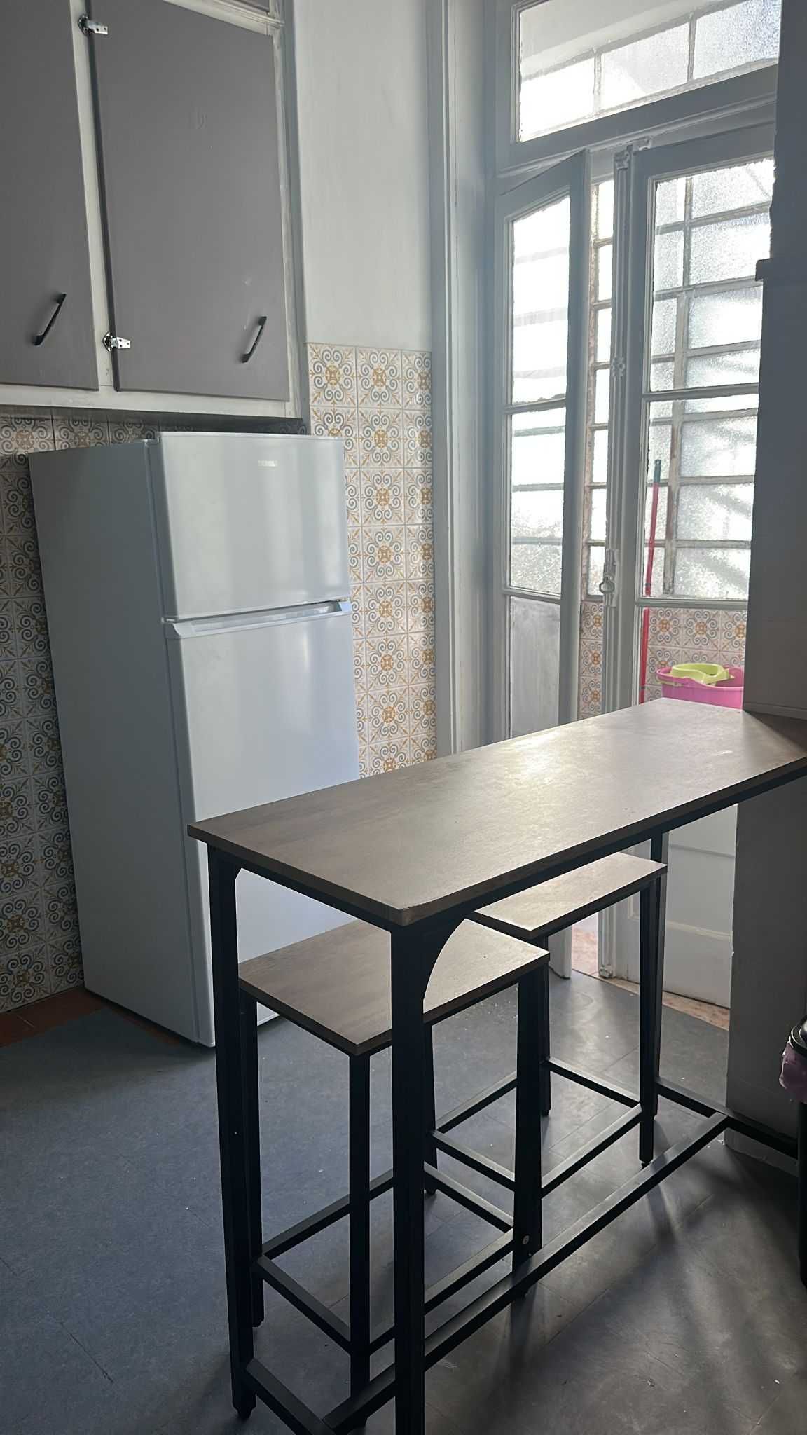 Quarto Casal em AP calmo e bem localizado - ENTRADA IMEDIATA (AP2Q3)