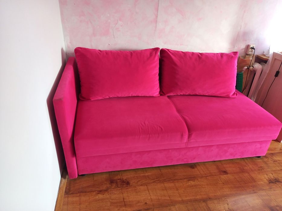 Pilnie sprzedam łóżko dla dziewczynki