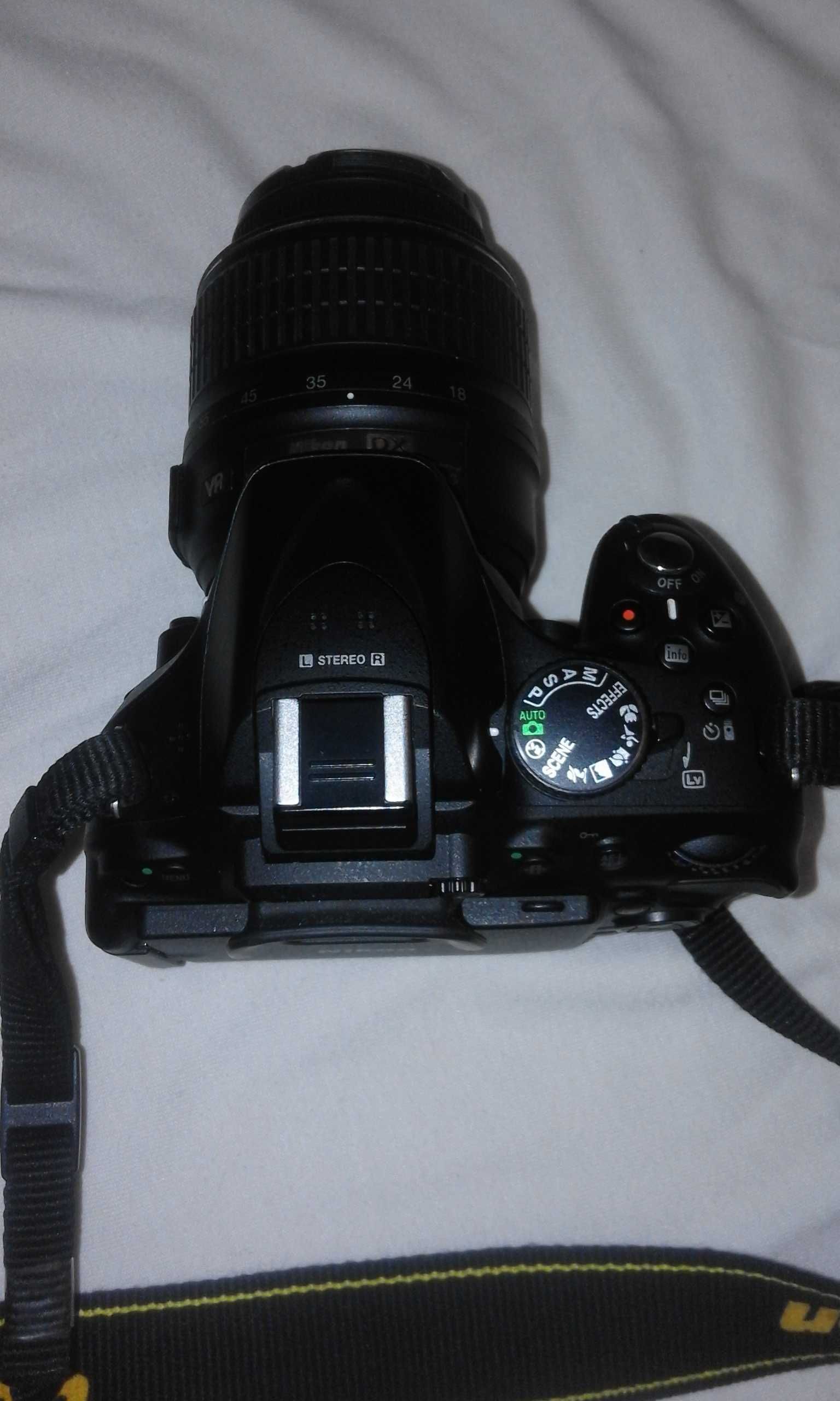Nikon D5200 18-55VR Kit Фотоаппарат.
